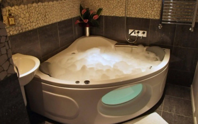 Sun Hotel