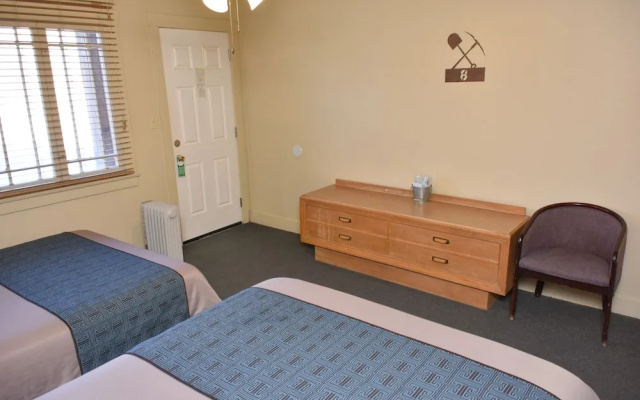 Panamint Springs Resort
