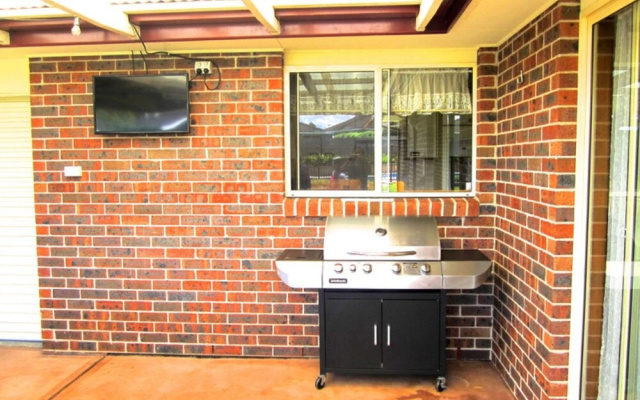 14 Lomandra