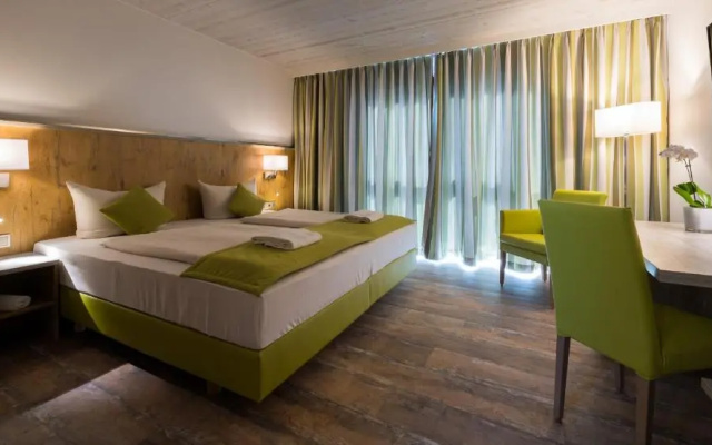 Oho Rooms