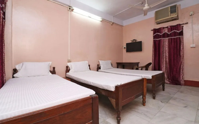Spot On 41656 Hotel Maruti Spot