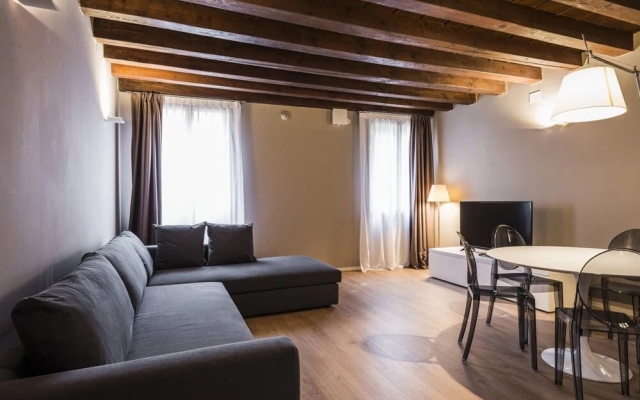 Myplace Piazze Di Padova Duplex Apartment Via Dei Da Carrara