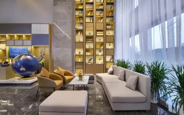 Kyriad Hotel (Nanchang Xianghu Scenic Area Bada Shanren Subway Station)