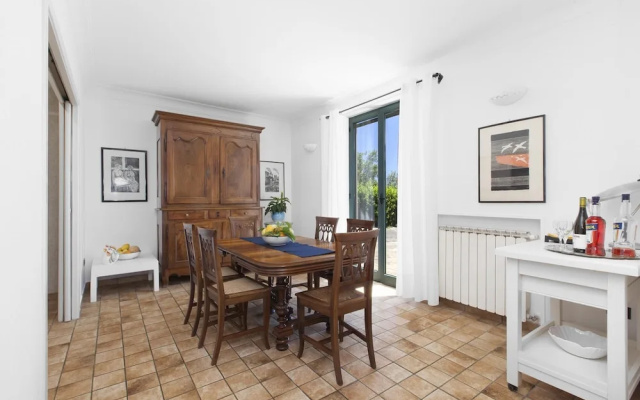 Villa dei Galli in Sant Agata sui Due Golfi