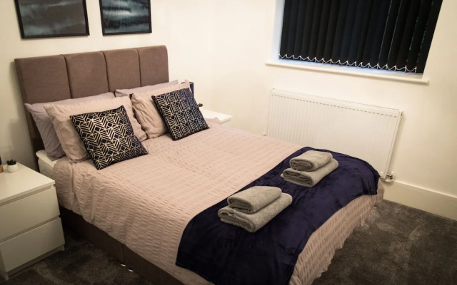 Ideal Lodgings at Thorncliffe