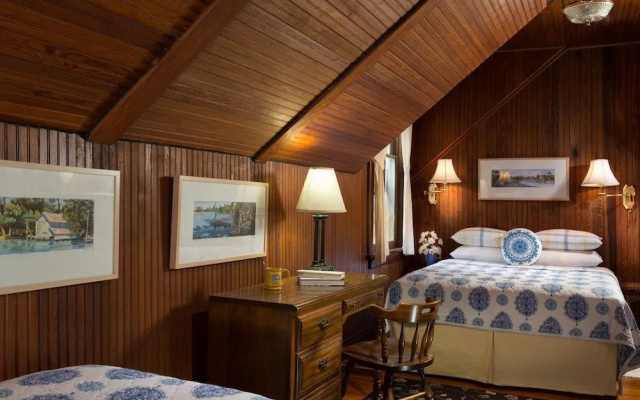 Magnolia Springs B&B