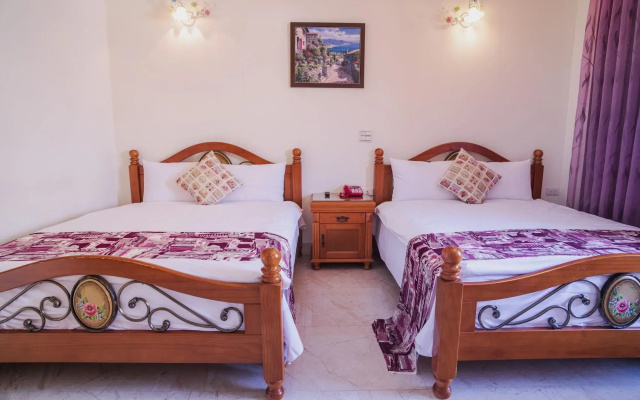 shih liang Xinying b&b