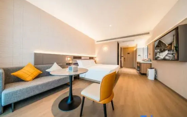 Home Inn Select Hotel