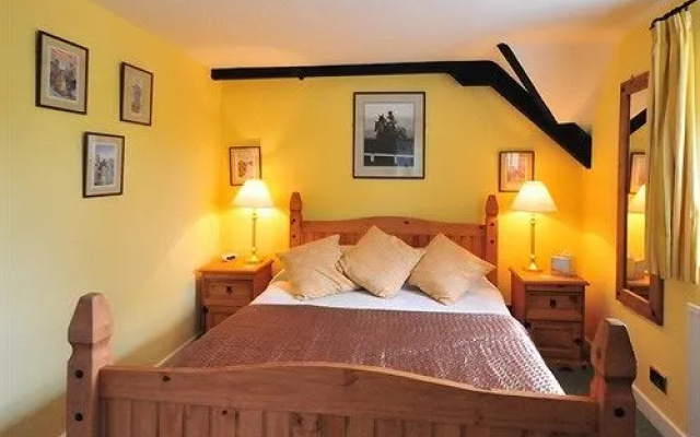 The Plough Inn
