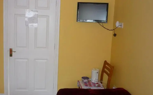 Deacys B&B