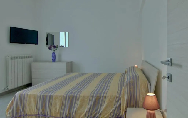 Palazzina Romani-Romani Holidays Apartments