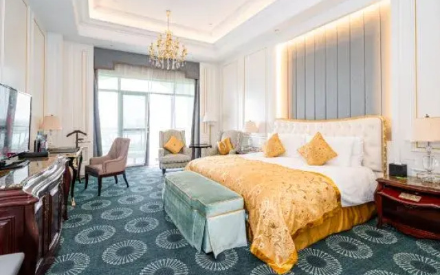 Hubei Culture and Tourism Honglian Lake Hotel