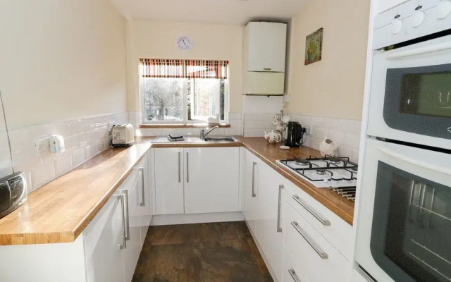 The Hideaway, Pershore