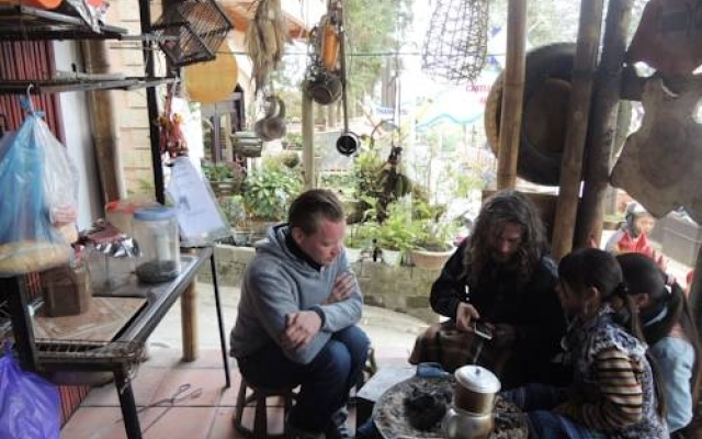 Отель Sapa Backpackers Вьетнам, Шапа - отзывы, цены и фото номеров - забронировать отель Sapa Backpackers онлайн питание
