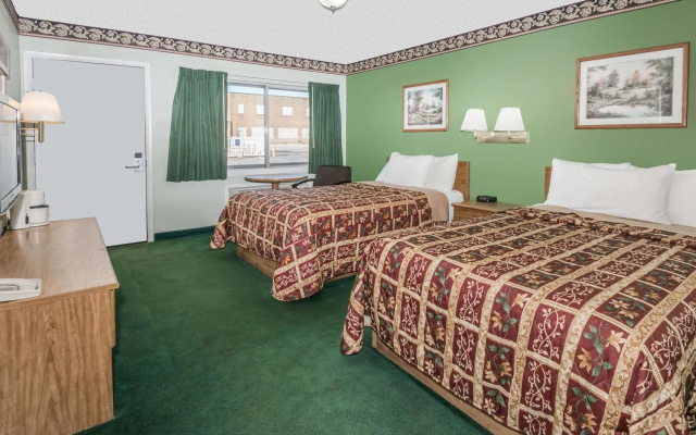 Knights Inn Ottawa