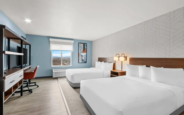 Everhome Suites Chandler Phoenix Fashion Center
