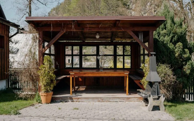 House U splavu 6 Mala Skala