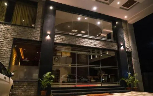Church View Suites - A Bergamont Group of Hotels
