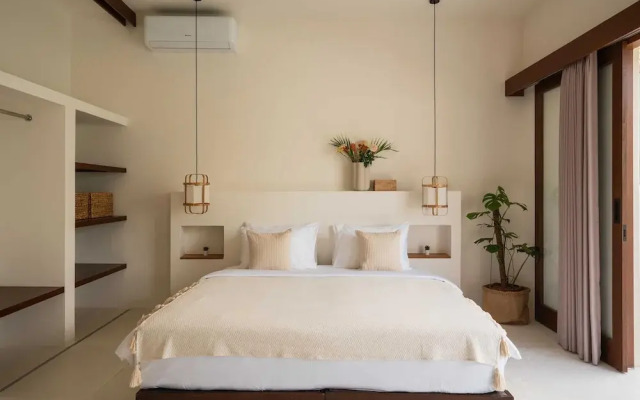 Rumah Tiha - Launch Promo Luxury 6BR Villa in Pererenan Canggu