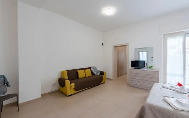 Suite 1 Ondina Viareggio 200m From sea