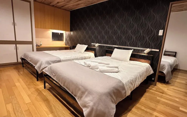 Economy Hotel Upashi