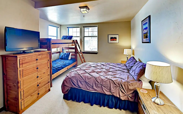 85 Cozens Pointe - 2 Br Townhouse