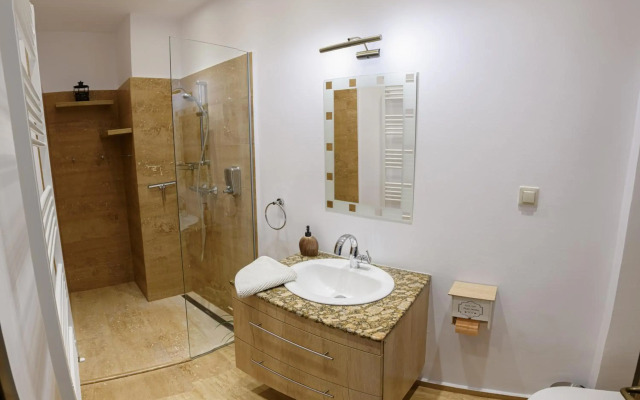 Meno Apartment