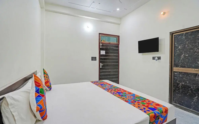 Fabhotel Sri Ram Milan Palace