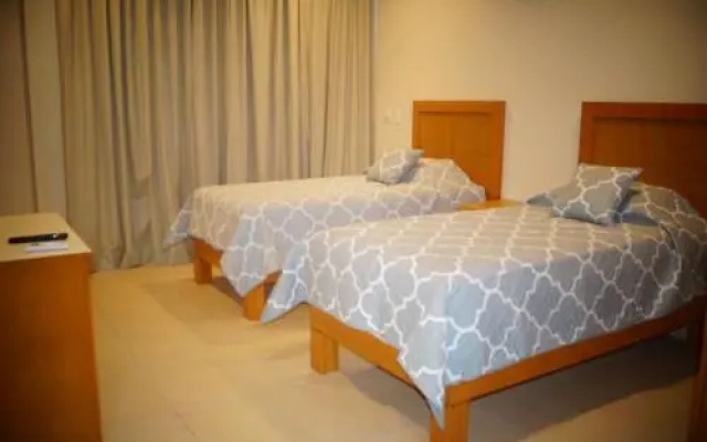 Casa Luna Suites