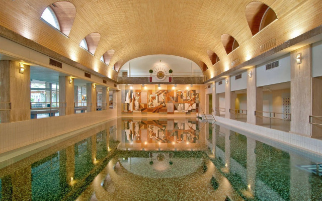 Hotel Warmbaderhof