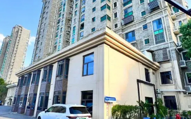 ShangHai Rainbow Hotel (Shanghai Hongqiao International Airport Branch)