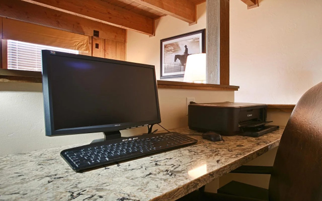 Teton West Motel