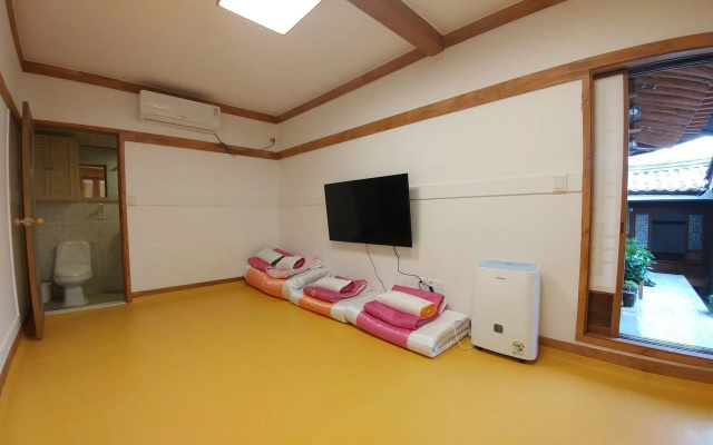 Bukchon Sosunjae Hanok Guesthouse
