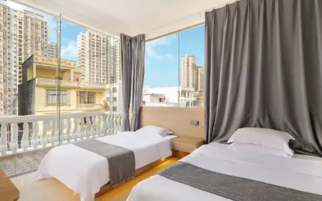 Zhixin Yixin Ge Homestay (Qiaogang Fengqing Street Qiaogang Beach Branch)