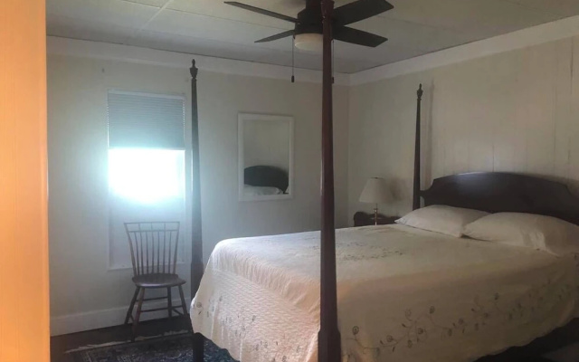 Cannon Hill Inn