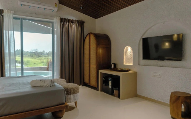 Hidden Beach Resort by Greenleaf Aqua