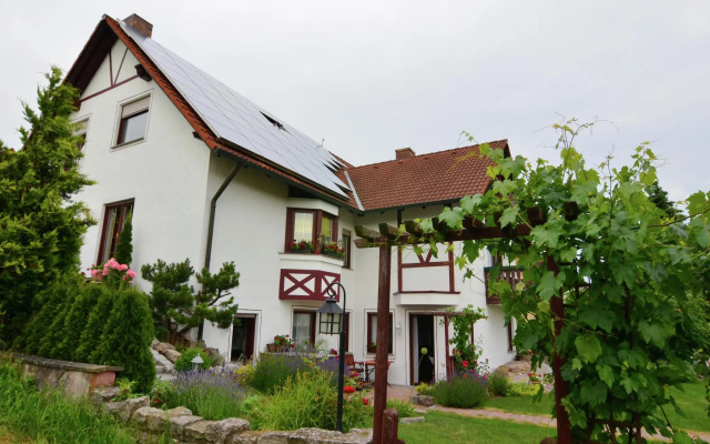 Comfort in Franconian Hills