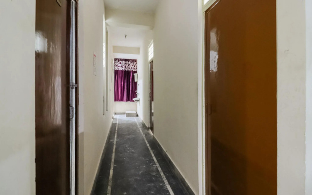 OYO 71116 Hotel Kanchan Palace