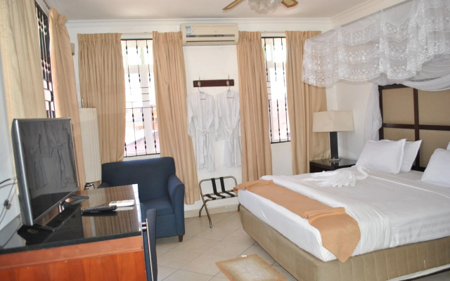 ShaMool Inn Hotel