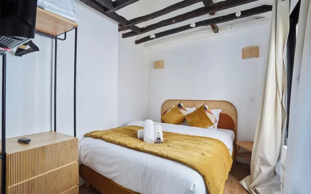 Apartment AC 2 Bedrooms Le Marais Beaubourg