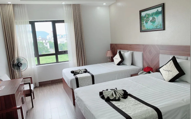 Ha Long New Day 2