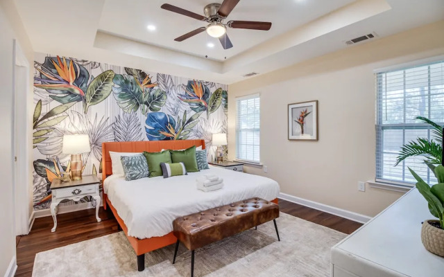 Family Home Near Downtown & Convention Center!
