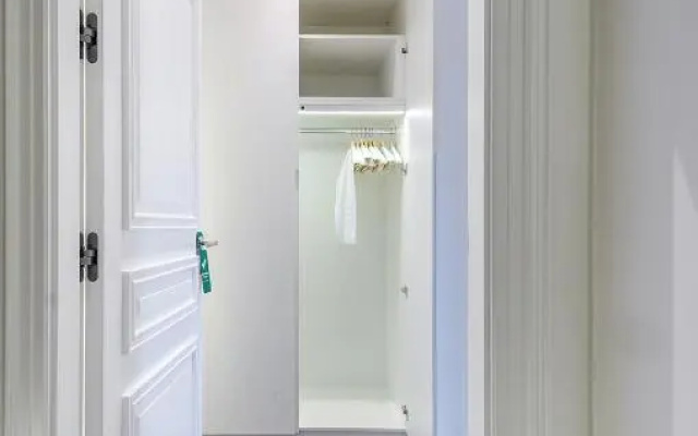 Room 25 Belgrade