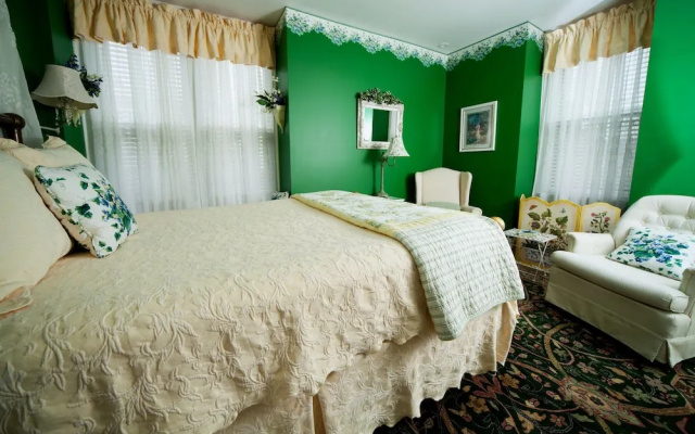 1840 Inn On The Main