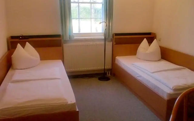 Hotel & Restaurant "Zum Firstenstein"