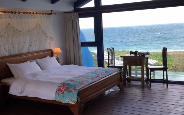 23.5 Blue B & B