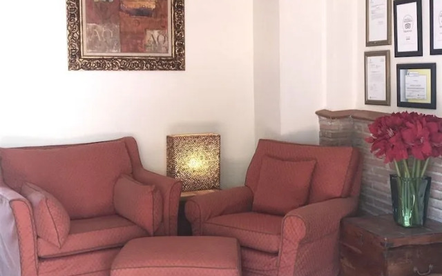 Hostal Avalon