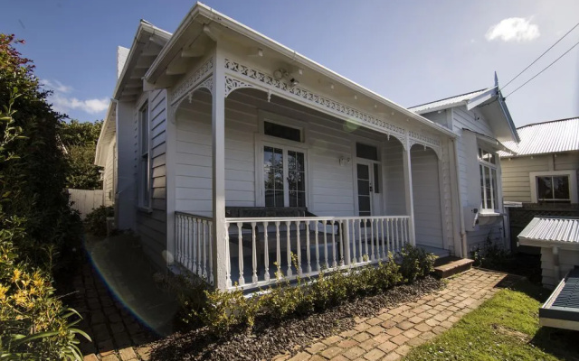 Spacious and Charming Grey Lynn Villa