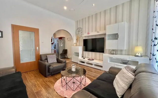 Holiday house Lona