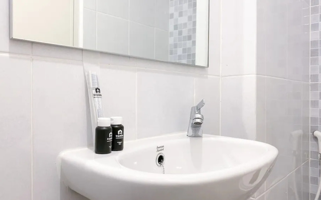 Cozy And Simply Look Studio Tokyo Riverside Pik 2 Apartment
